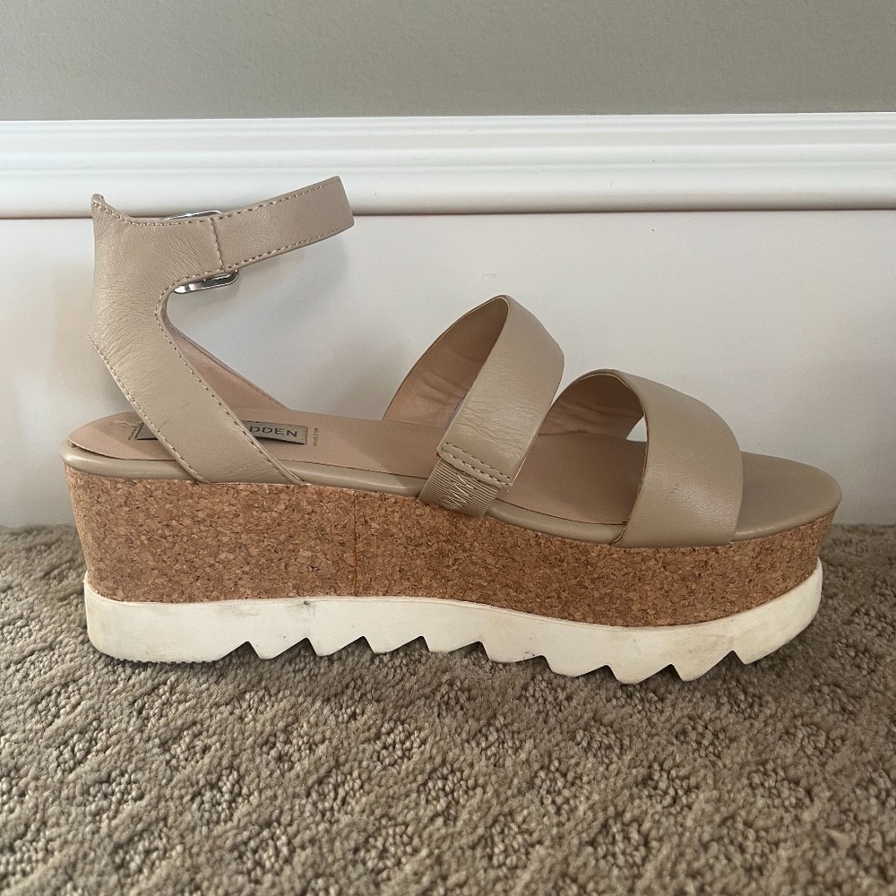 Steve Madden Kirsten Platforms Sandals - Nude - Size 7